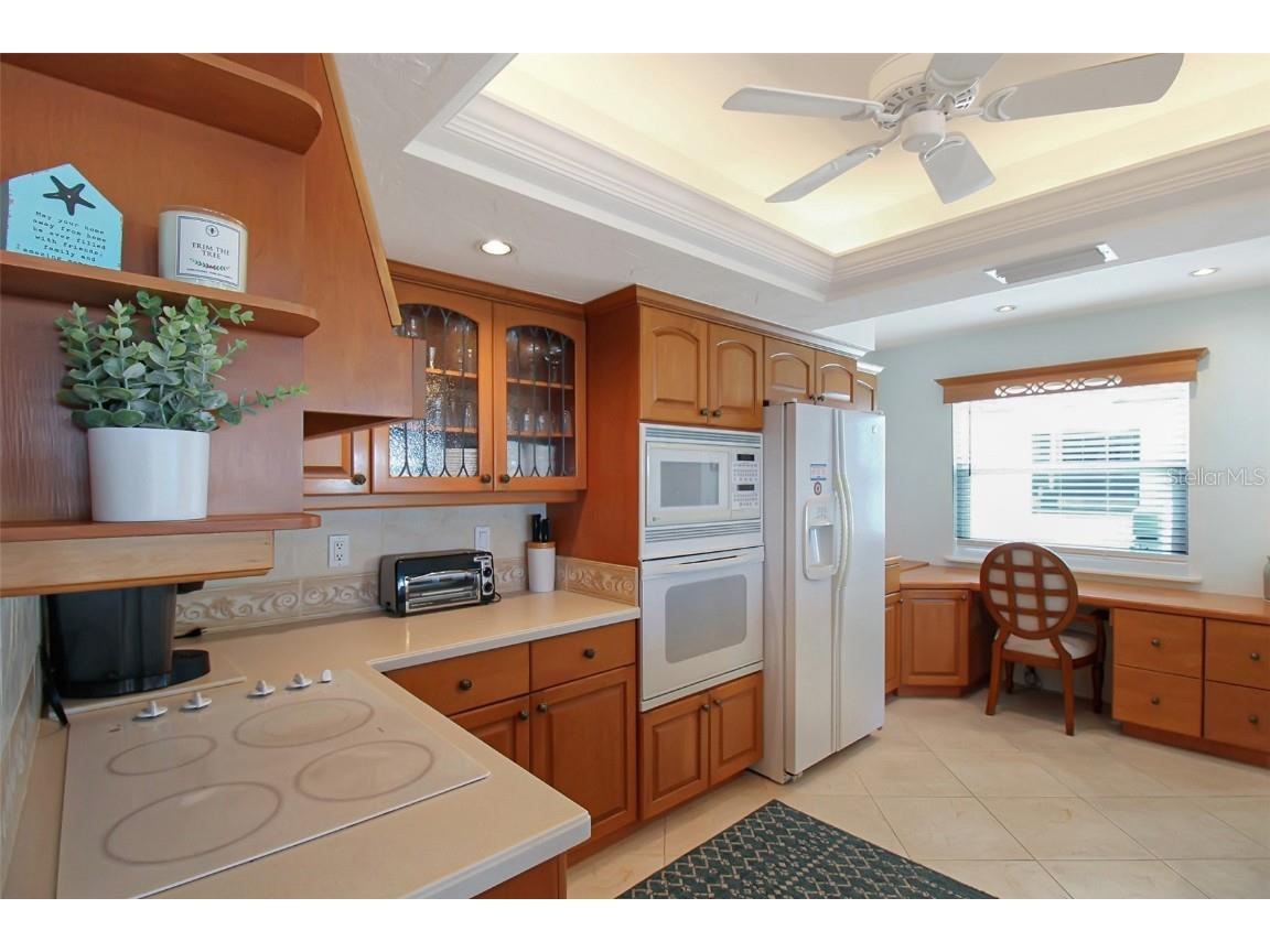 1373 Siesta Bayside Drive #1373-C Sarasota FL 34242 A4594327 image11