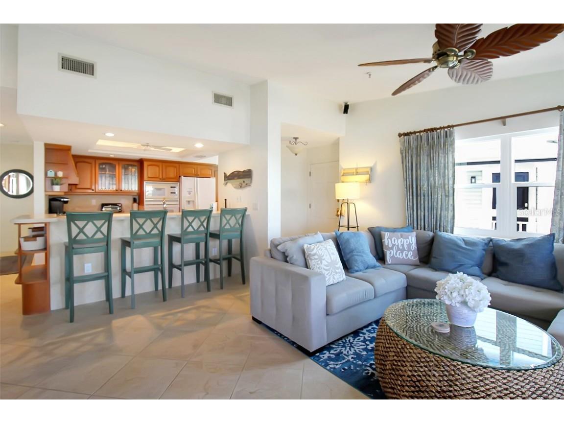 1373 Siesta Bayside Drive #1373-C Sarasota FL 34242 A4594327 image14