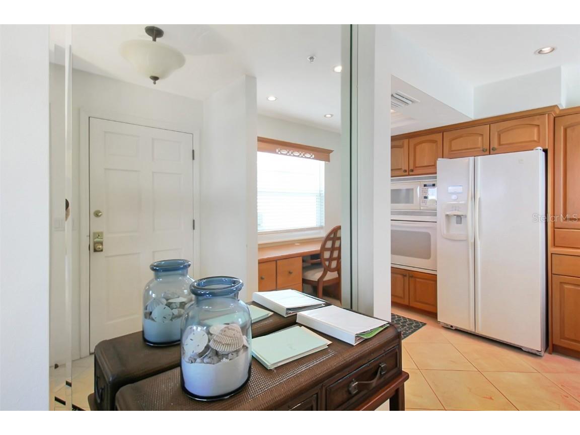 1373 Siesta Bayside Drive #1373-C Sarasota FL 34242 A4594327 image6