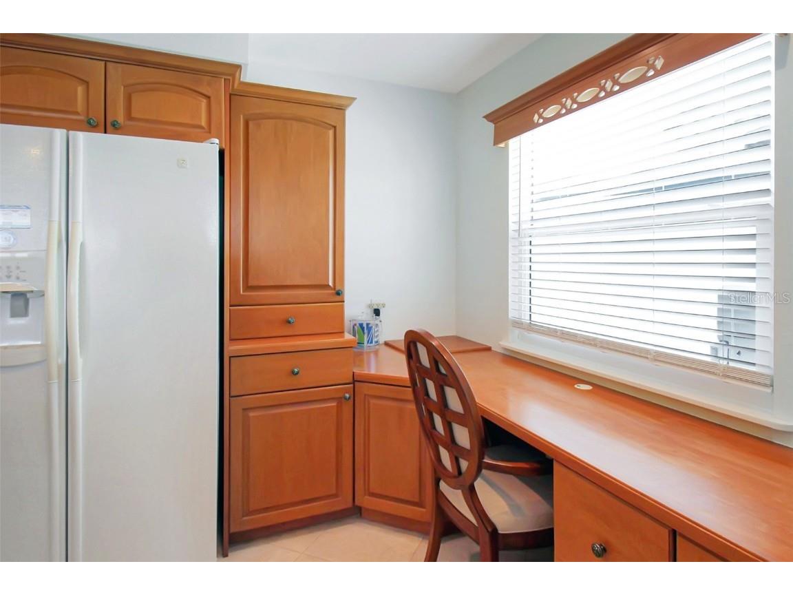 1373 Siesta Bayside Drive #1373-C Sarasota FL 34242 A4594327 image8