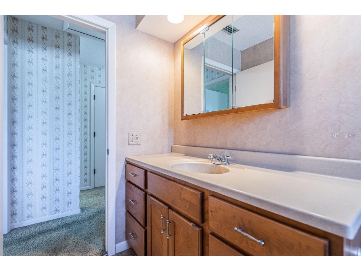 13732 86th Avenue Seminole FL 33776 TB8414849 image47