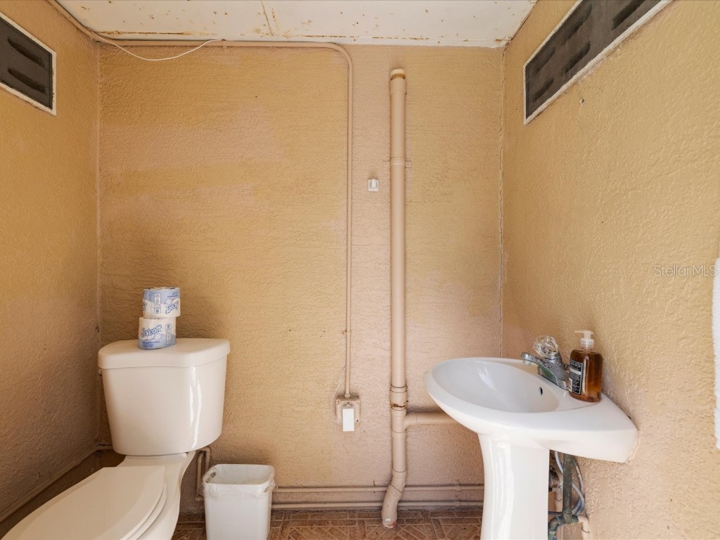 13734 76th Avenue Seminole FL 33776 TB8433729 image34