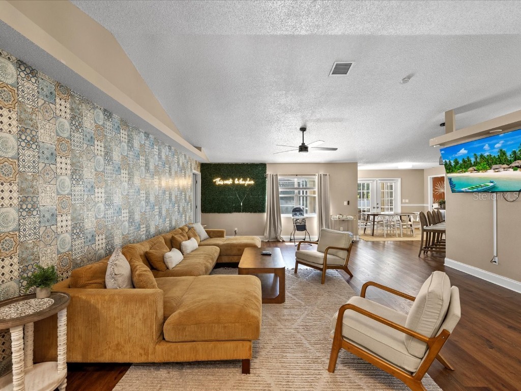 13734 76th Avenue Seminole FL 33776 TB8433729 image8