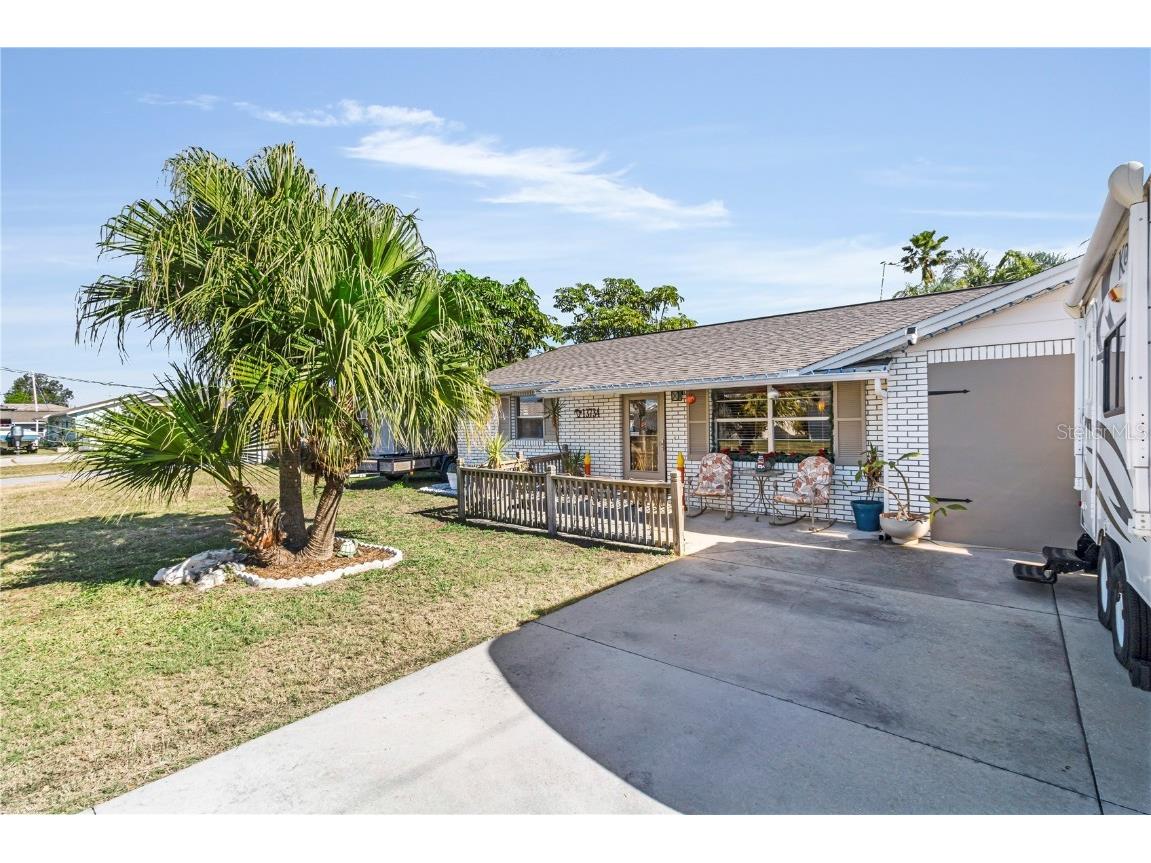 13734 Coco Avenue Hudson FL 34667 W7870785 image1