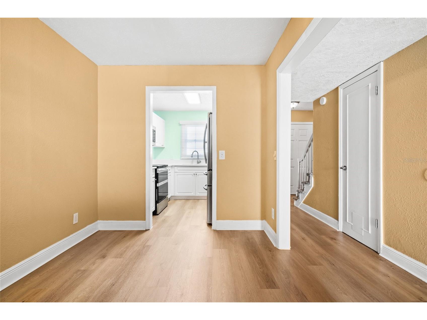 13734 Orange Sunset Drive Tampa FL 33618 - LAKE MAGDALENE TB8477492 image10