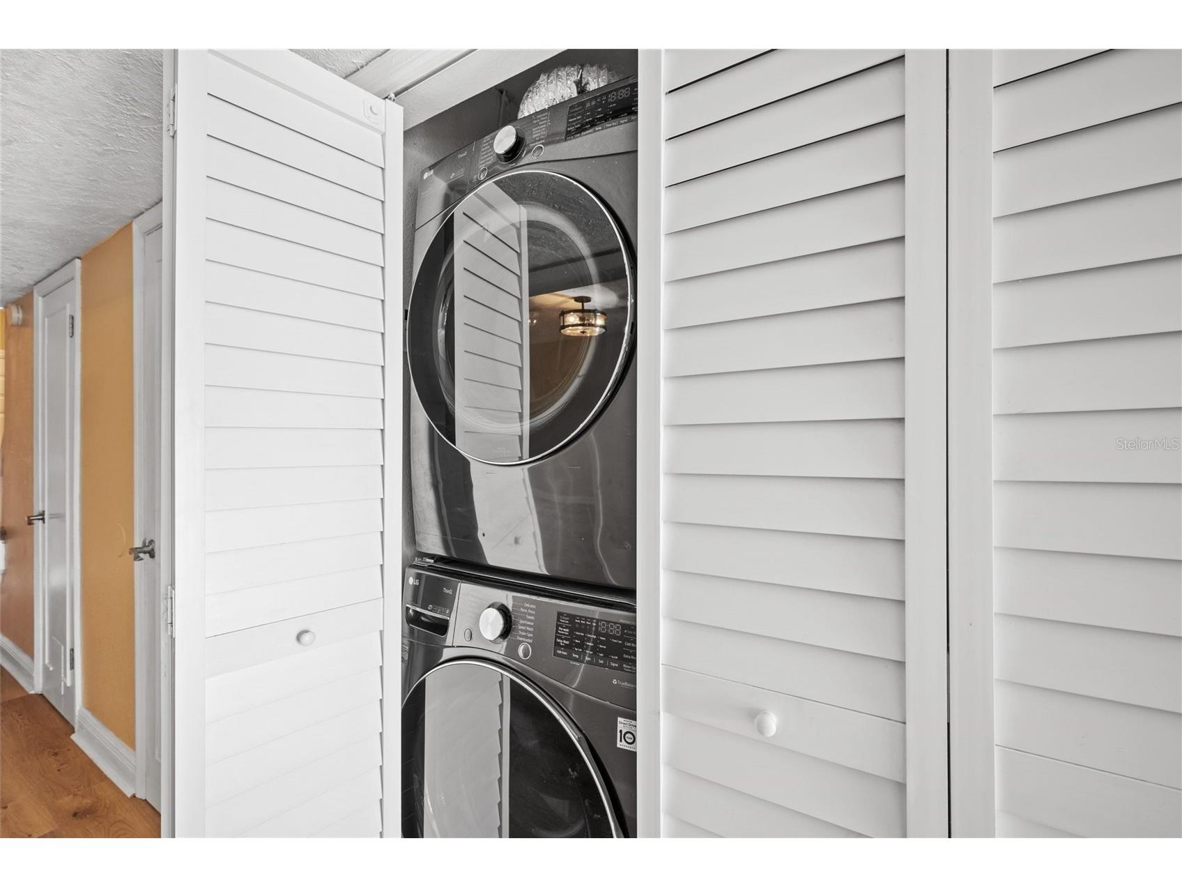 13734 Orange Sunset Drive Tampa FL 33618 - LAKE MAGDALENE TB8477492 image14