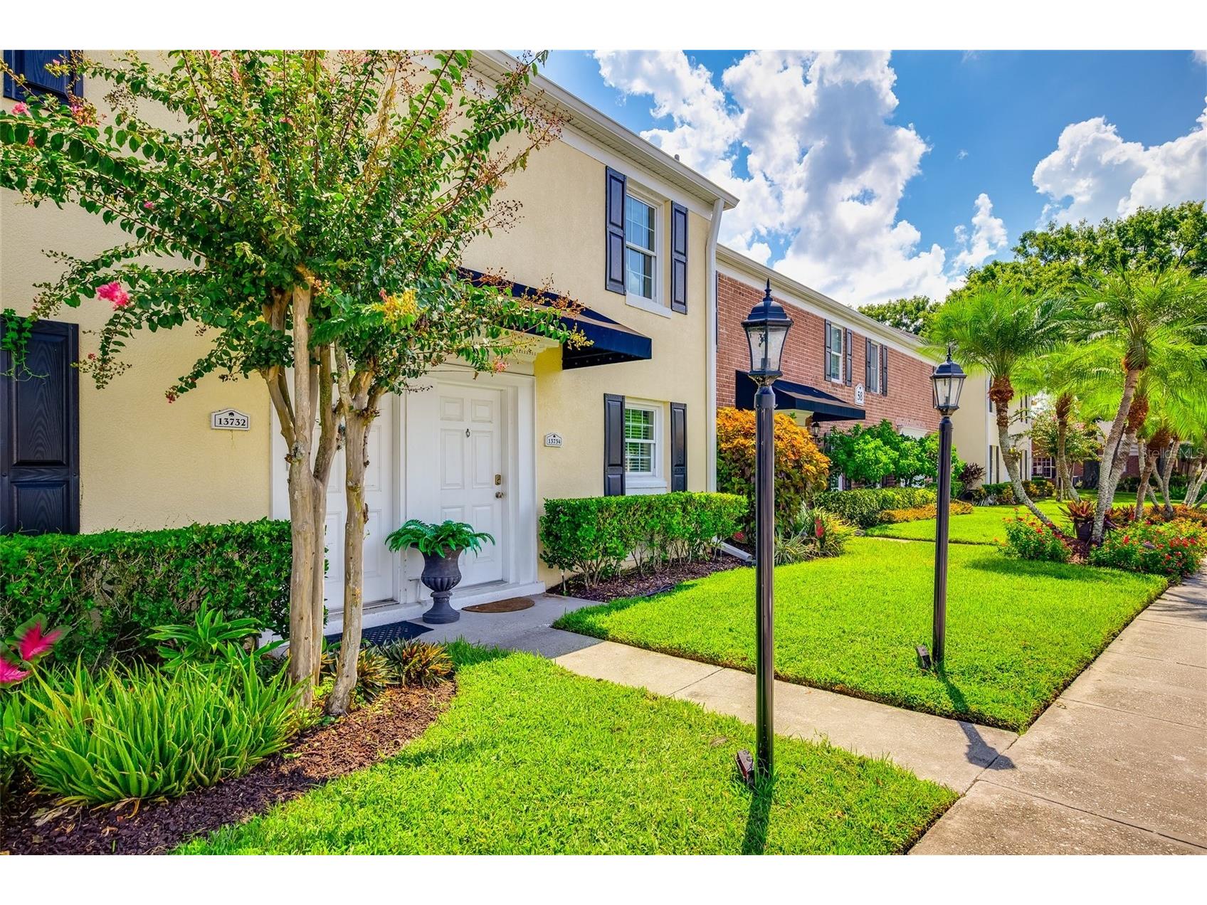 13734 Orange Sunset Drive Tampa FL 33618 - LAKE MAGDALENE TB8477492 image2