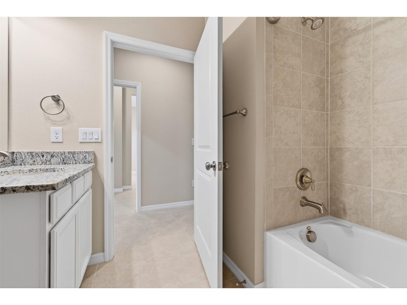 13738 Messina Loop #103 Bradenton FL 34211 A4679039 image49