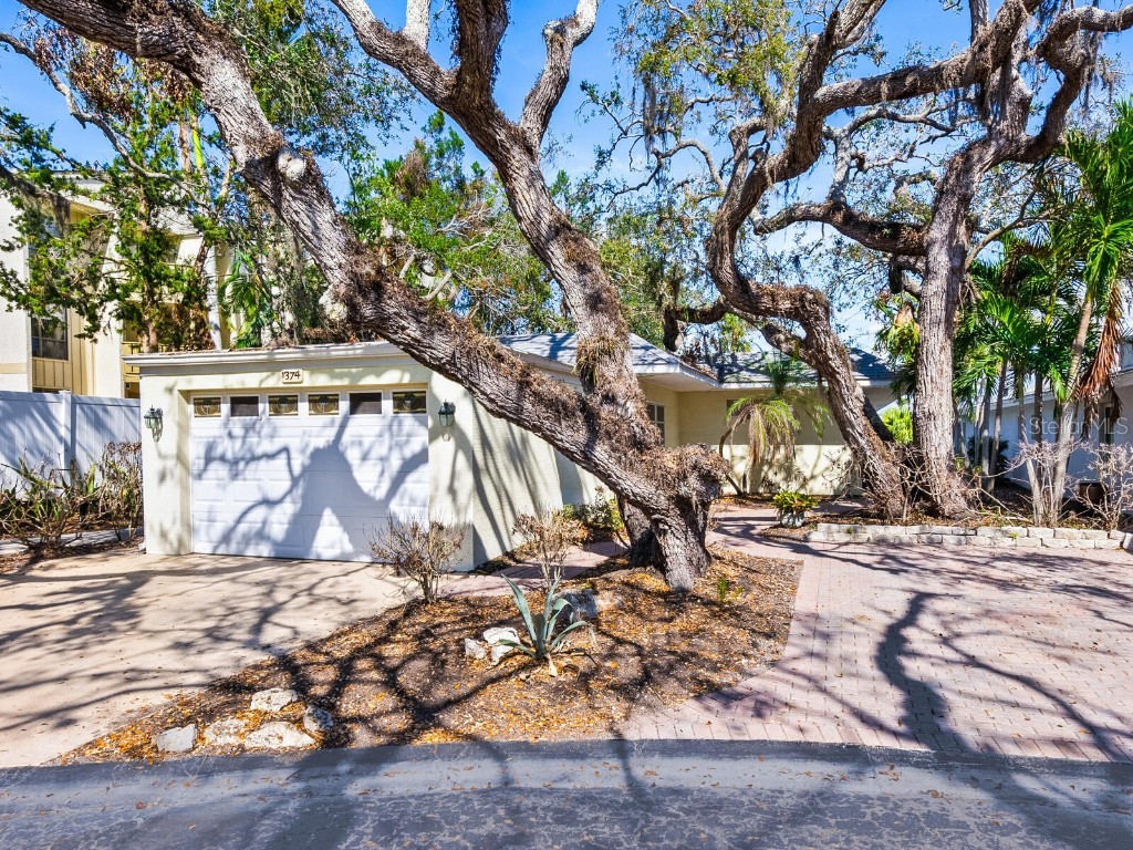 1374 Moonmist Drive #B1 Sarasota FL 34242 - SARASOTA BAY A4642845 image14