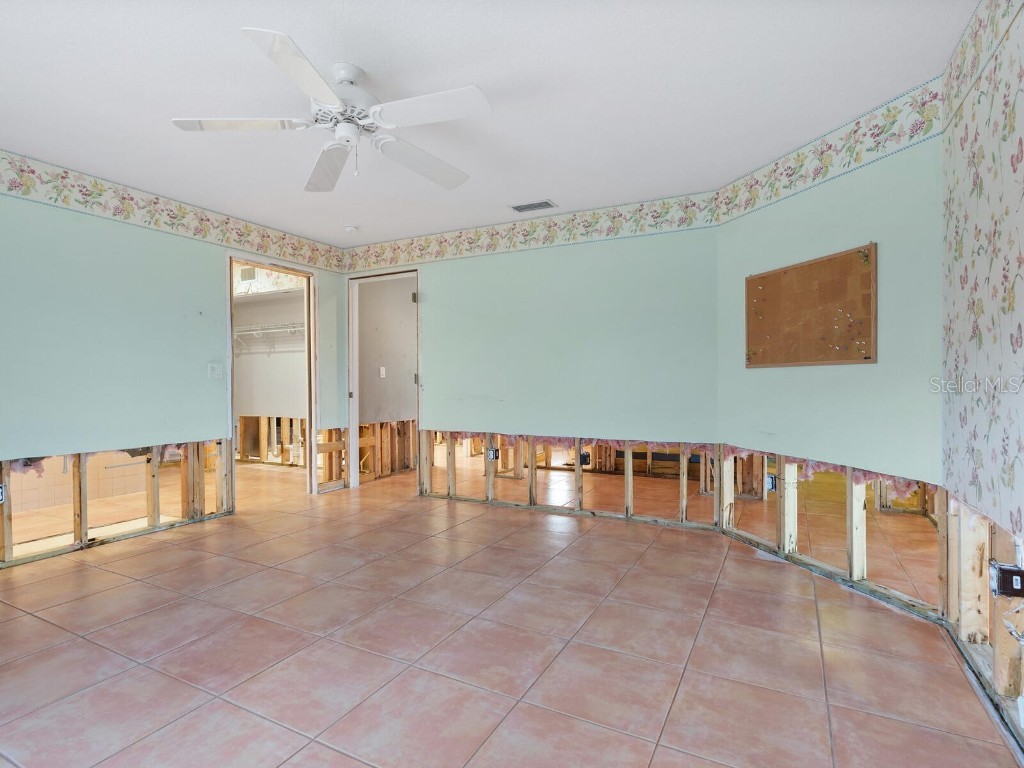 1374 Moonmist Drive #B1 Sarasota FL 34242 - SARASOTA BAY A4642845 image22