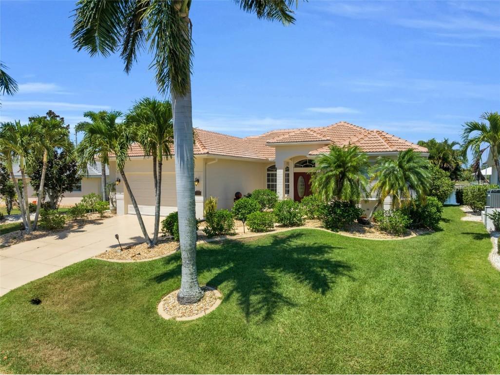 1374 Pine Siskin Drive Punta Gorda FL 33950 C7492948 image1