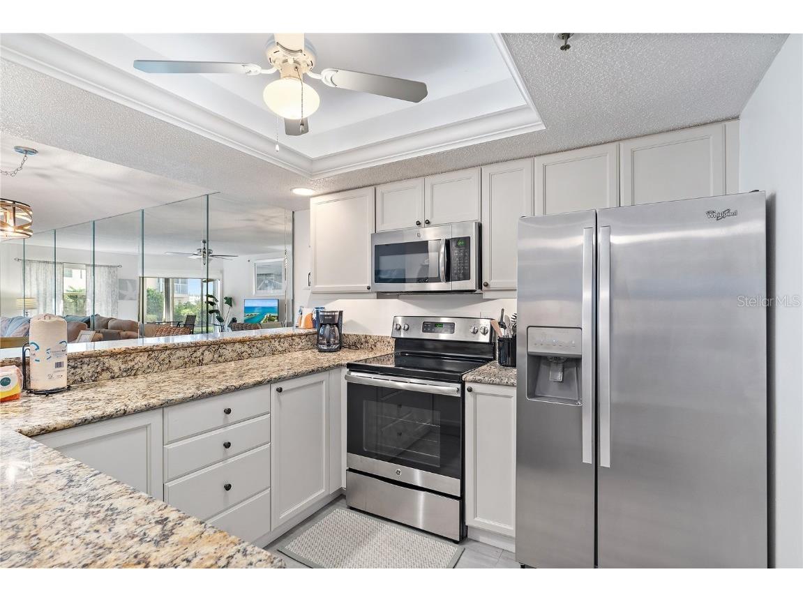 1374 Siesta Bayside Drive #1374-D Sarasota FL 34242 A4591689 image13