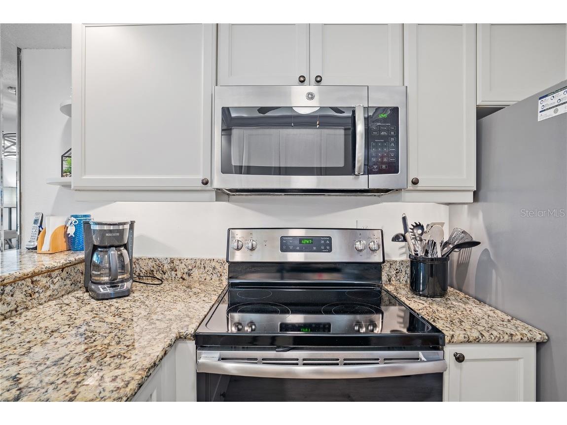 1374 Siesta Bayside Drive #1374-D Sarasota FL 34242 A4591689 image16