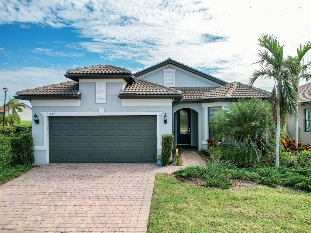 13741 Quinta Street Venice FL 34293 N6123992 image1