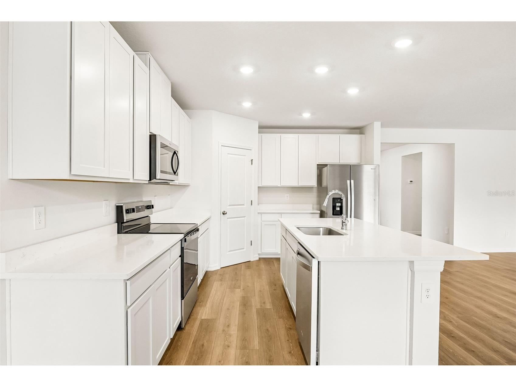 13741 Umber Forest Street Hudson FL 34669 TB8518103 image25