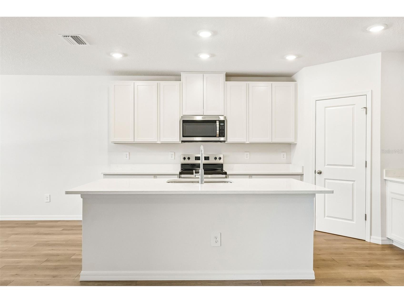 13741 Umber Forest Street Hudson FL 34669 TB8518103 image27