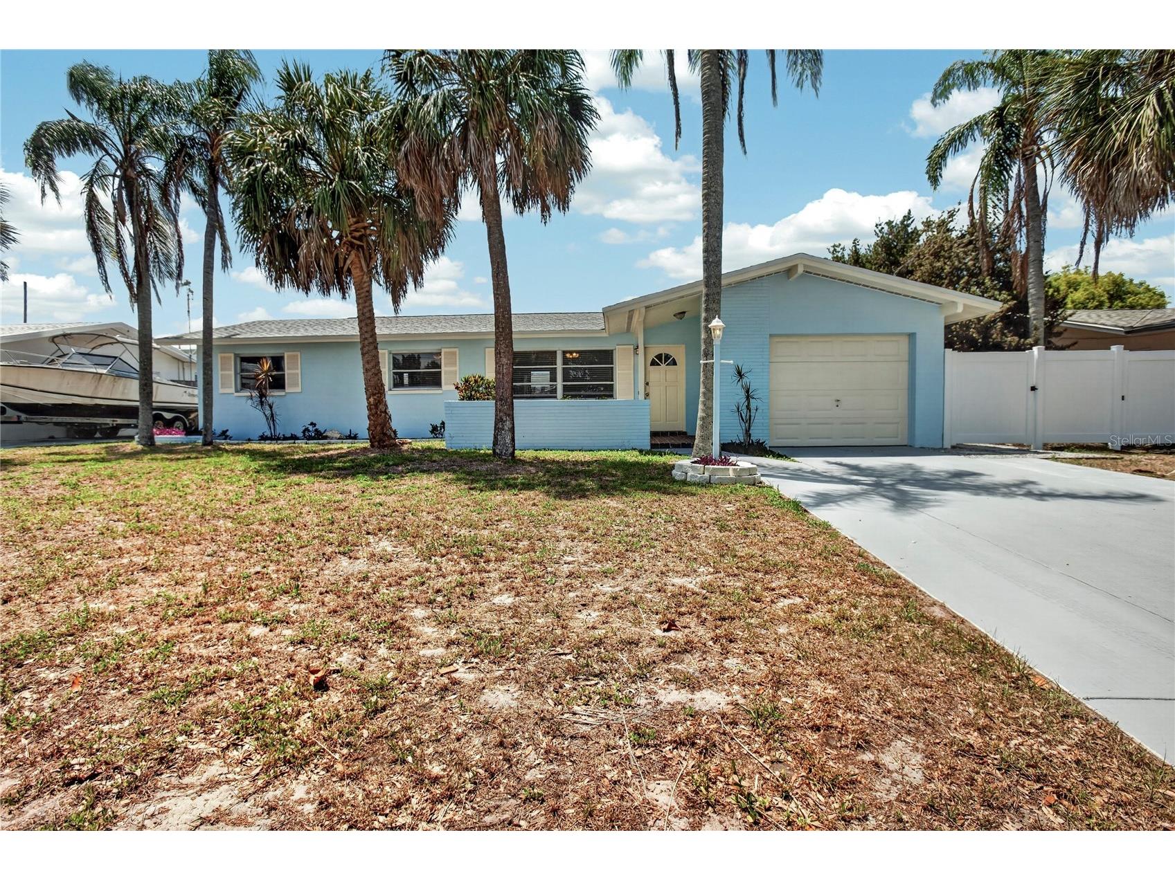 13746 Martinique Drive Seminole FL 33776 TB8502842 image1
