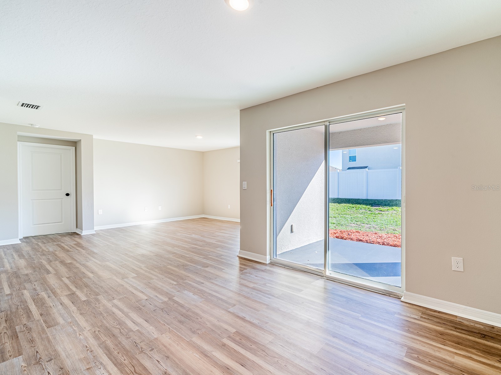 13748 Wineberry Drive Dade City FL 33525 TB8448562 image16