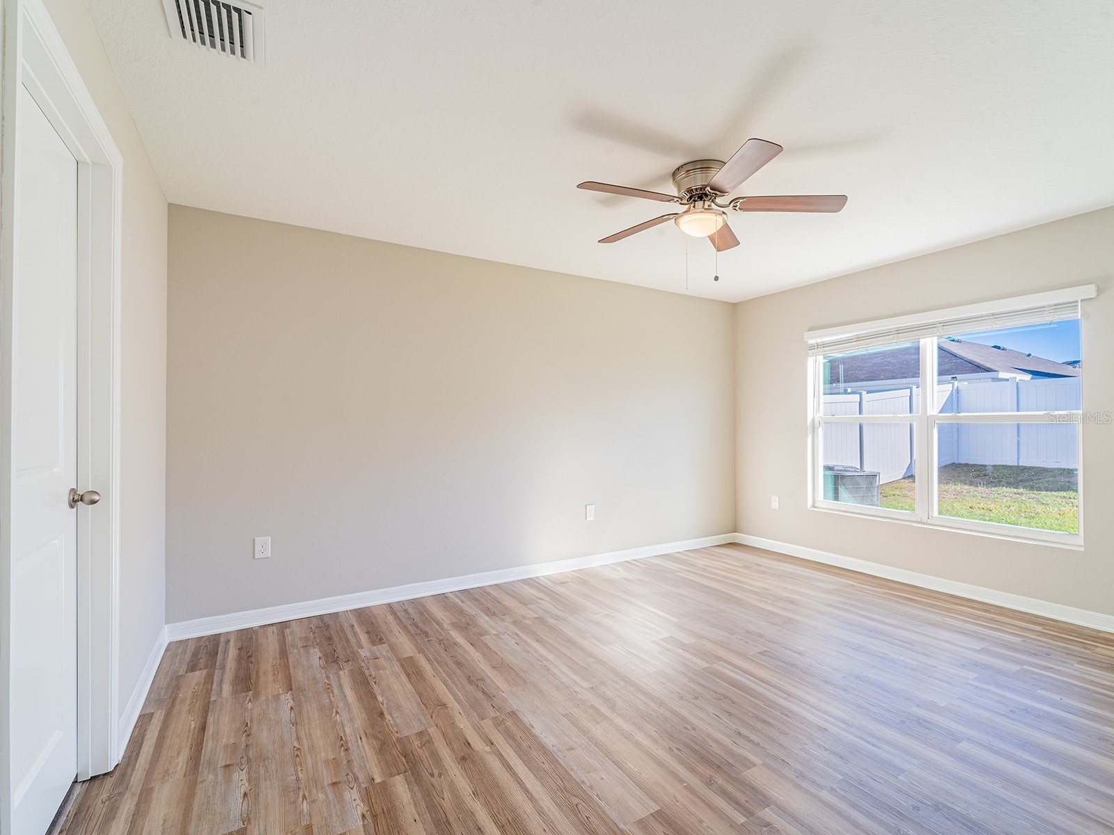 13748 Wineberry Drive Dade City FL 33525 TB8448562 image23