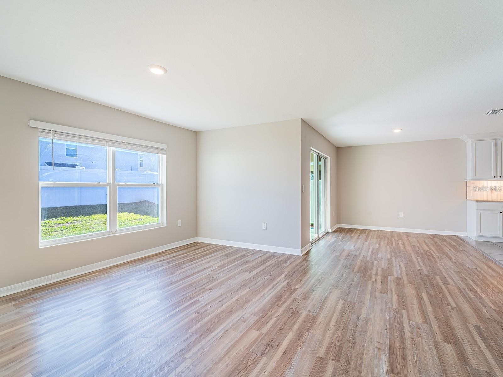 13748 Wineberry Drive Dade City FL 33525 TB8464507 image17