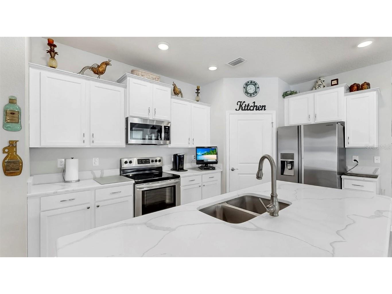 13749 Hunting Creek Place Spring Hill FL 34609 TB8370811 image11