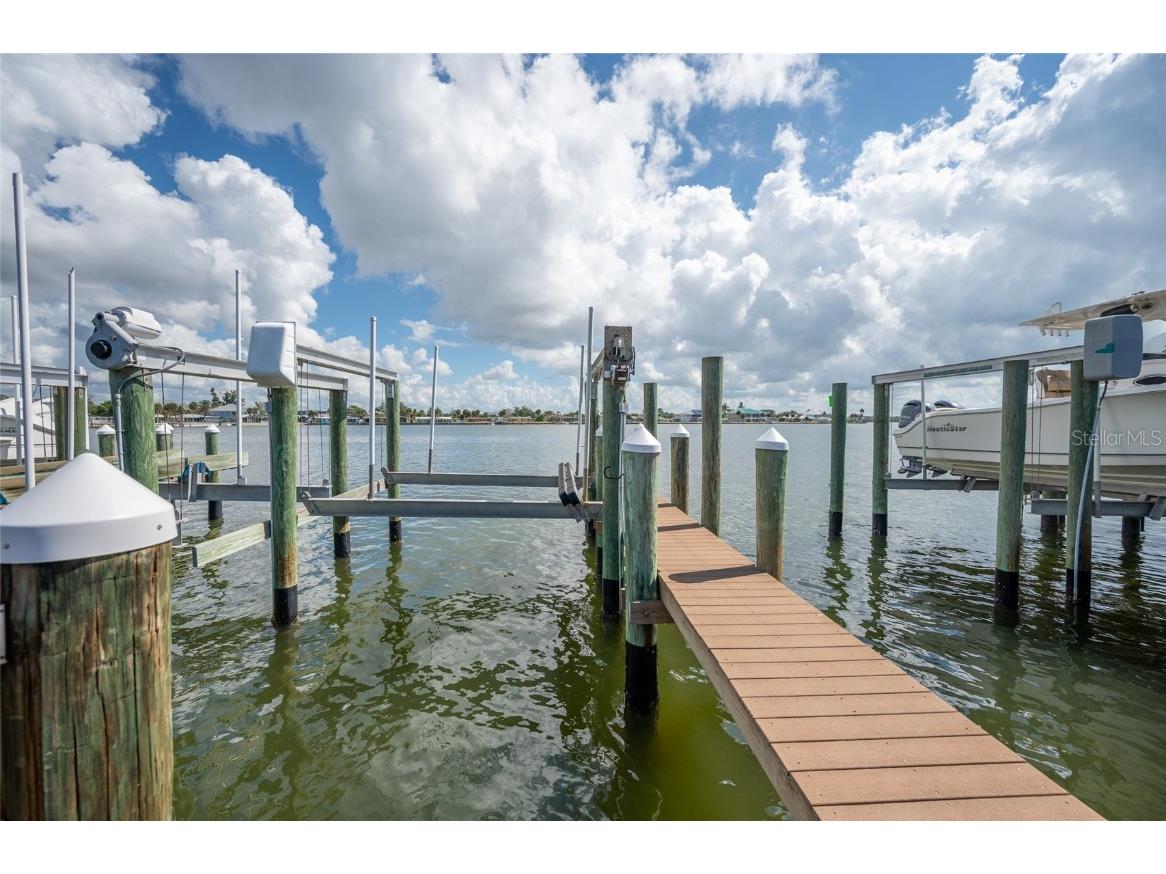 1375 Beach Road #112 Englewood FL 34223 - LEMON BAY D6144382 image36