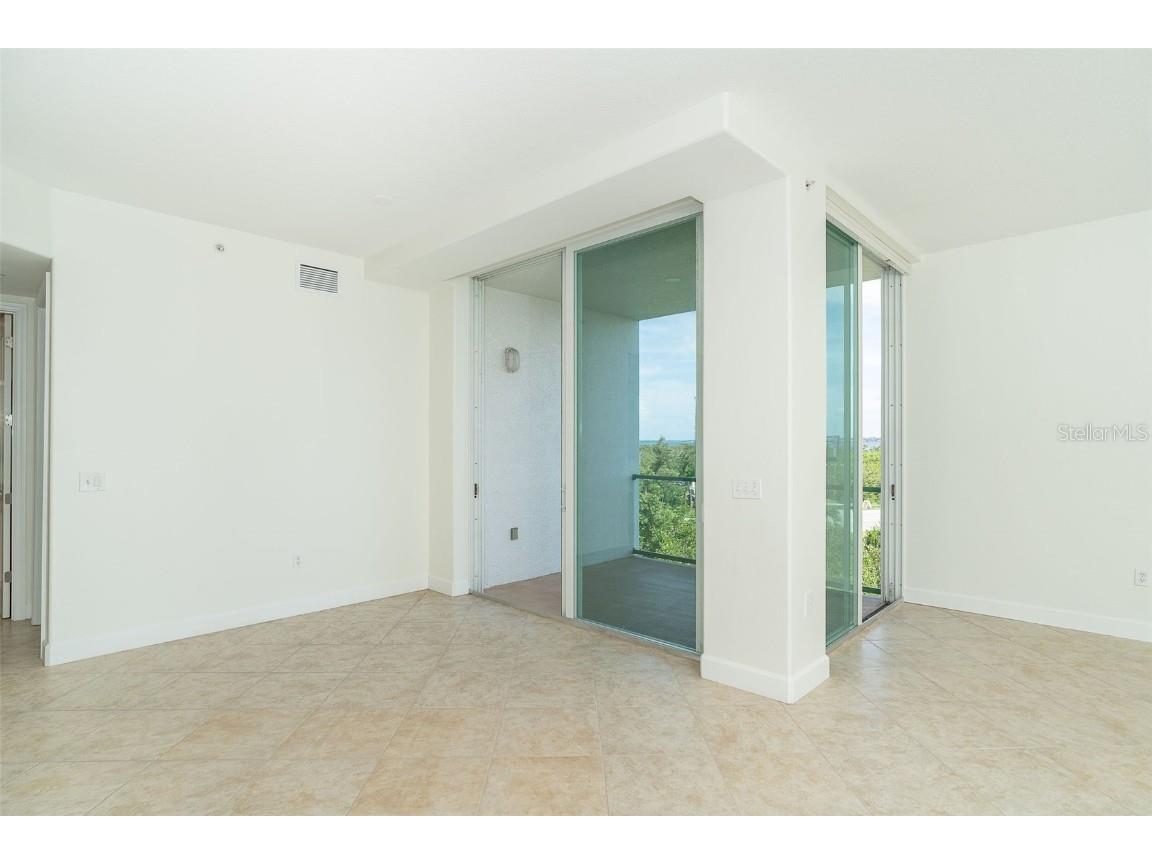 1375 Beach Road #210 Englewood FL 34223 - LEMON BAY D6143343 image10