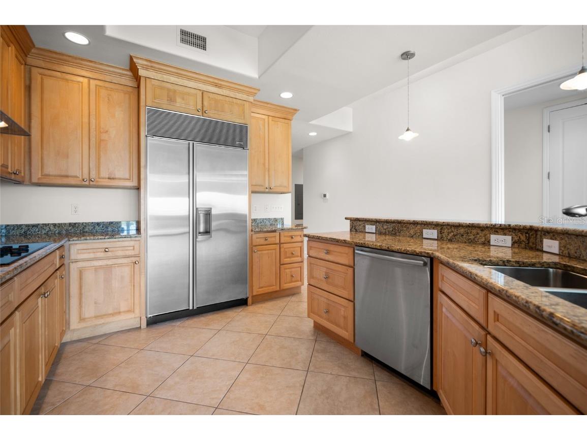 1375 Beach Road #211 Englewood FL 34223 - LEMON BAY D6145035 image16