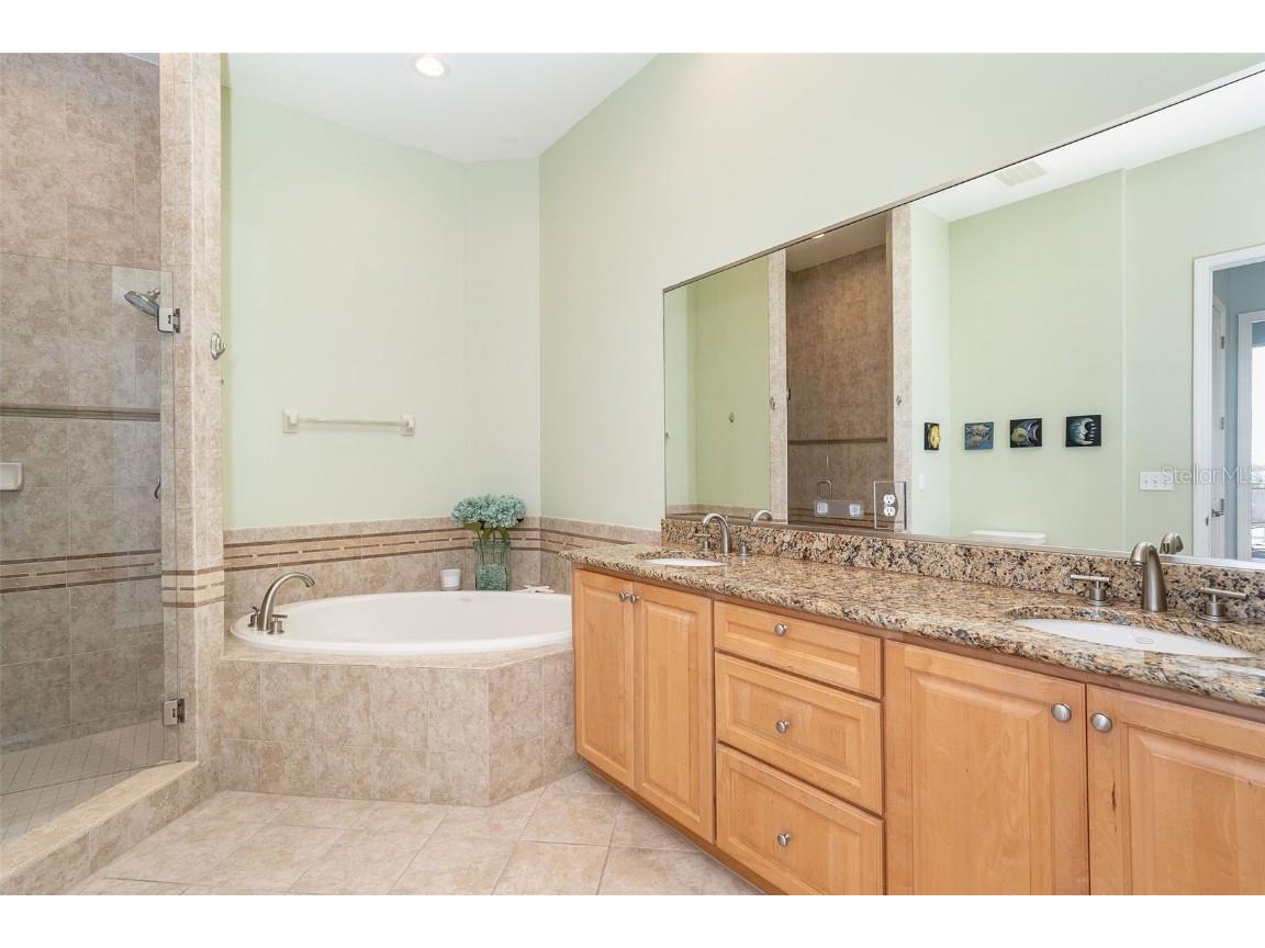 1375 Beach Road #309 Englewood FL 34223 - LEMON BAY D6143561 image40