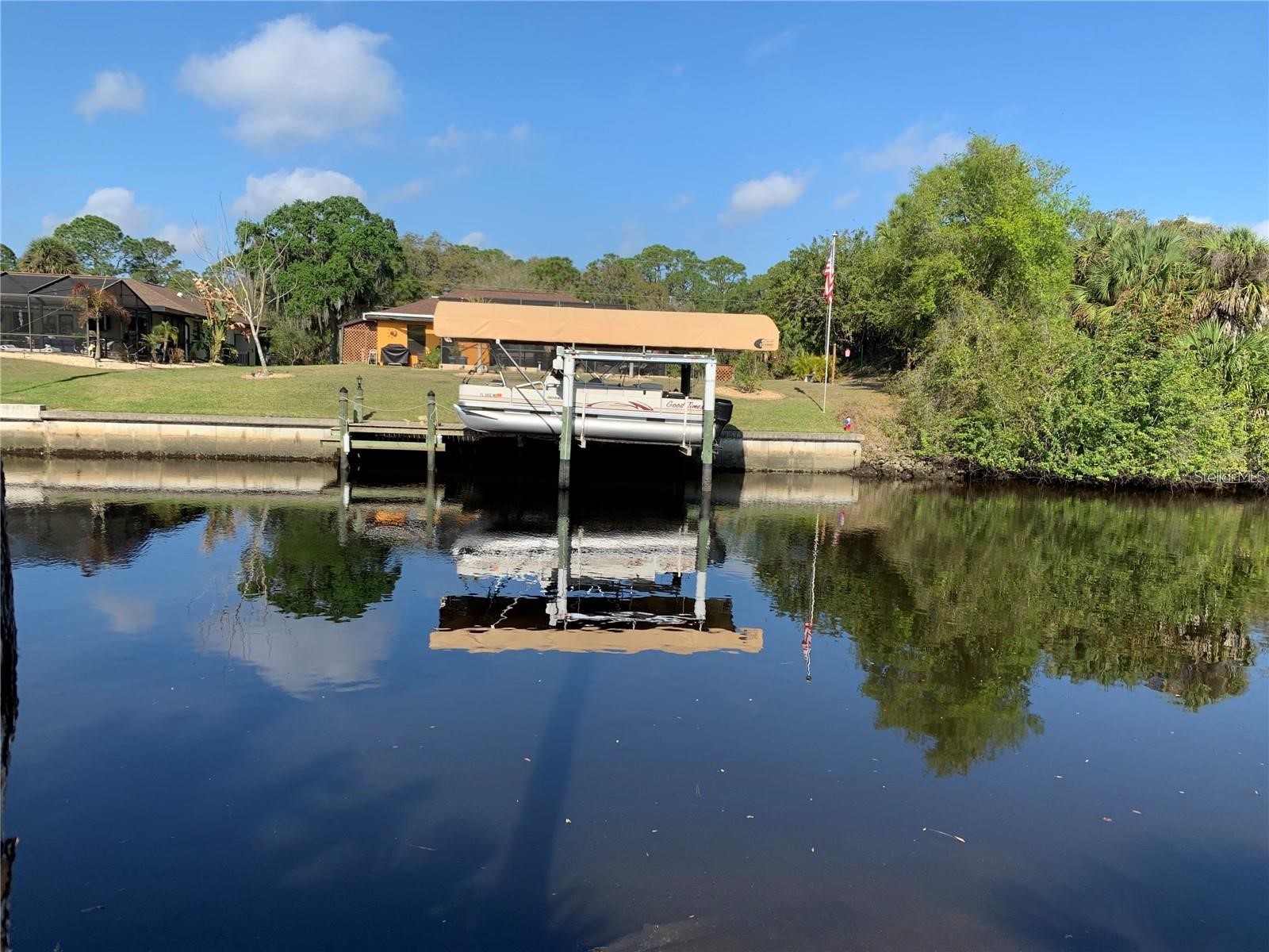 1375 Clearview Drive Port Charlotte FL 33953 C7524289 image2