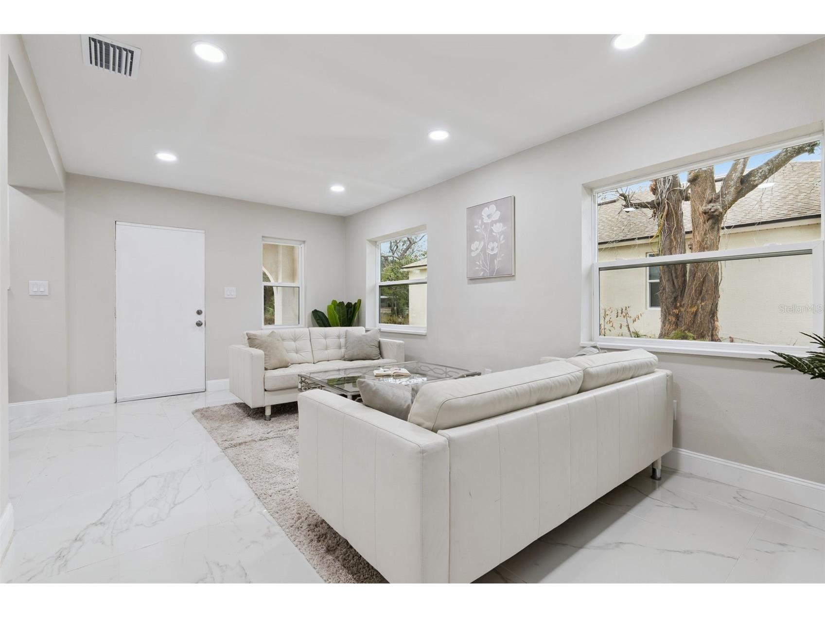 1375 Lake Drive Casselberry FL 32707 O6387594 image8