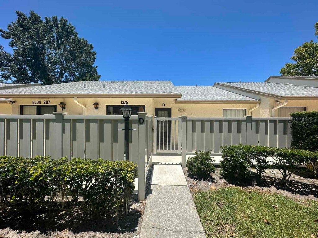 1375 Pine Glen Lane #D Tarpon Springs FL 34688 U8206455 image1