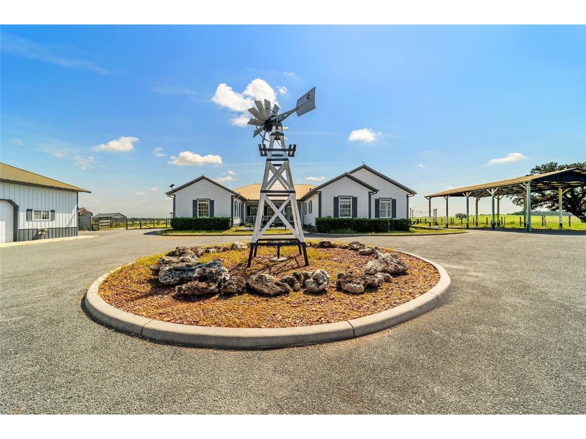 13750 SE 54th Street Morriston FL 32668 OM708778 image1