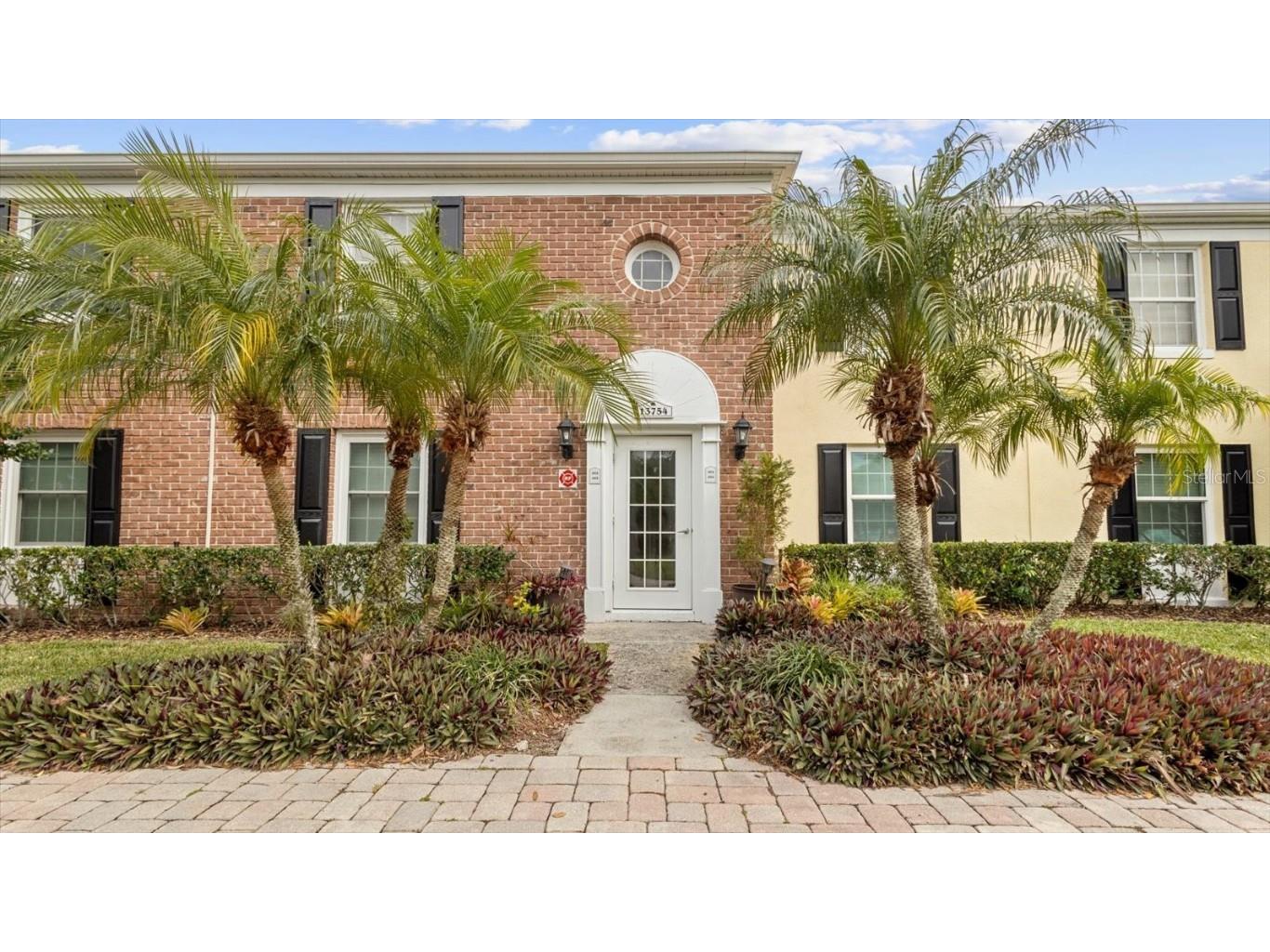 13754 Orange Sunset Drive #101 Tampa FL 33618 - LAKE MAGDALENE T3496471 image1