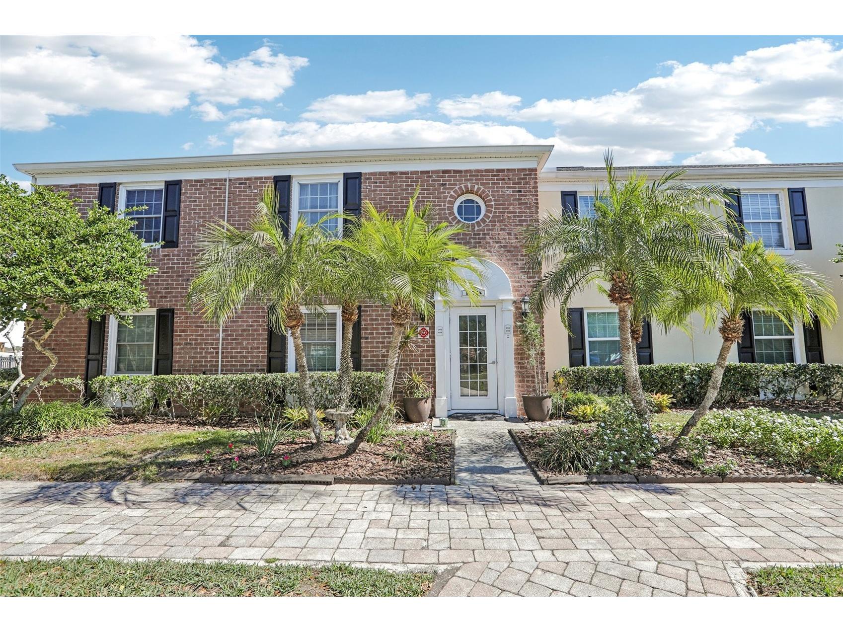 13754 Orange Sunset Drive #202 Tampa FL 33618 TB8479759 image1