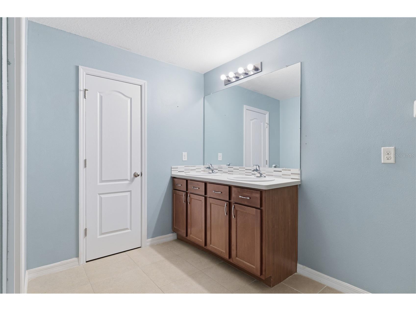 13755 Covey Run Place Spring Hill FL 34609 TB8496759 image17