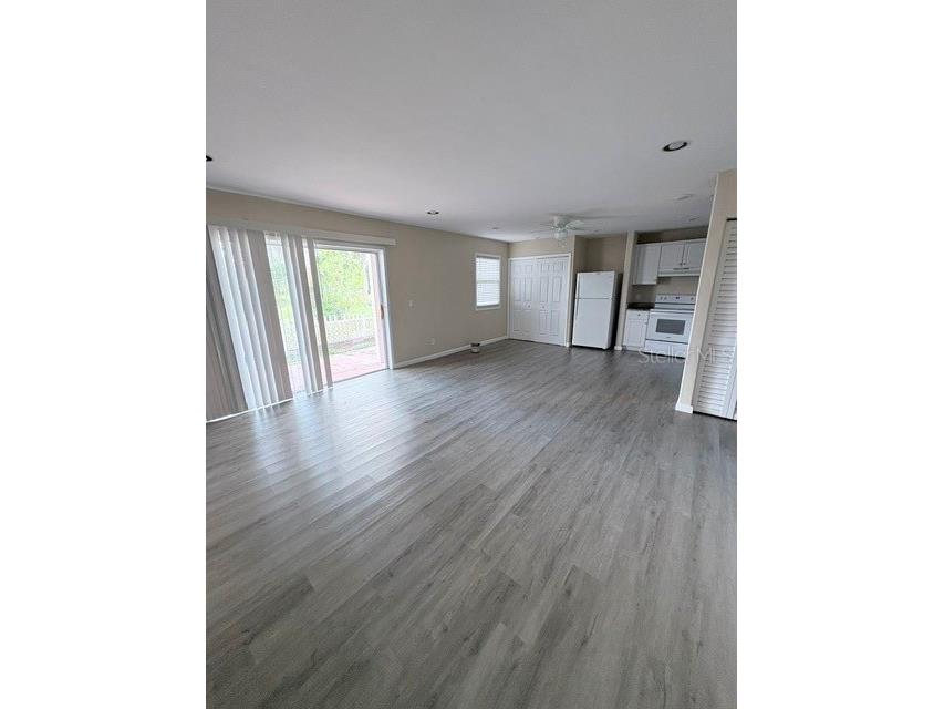13756 Orange Sunset Drive #101 Tampa FL 33618 - LAKE MAGDALENE A4694413 image2