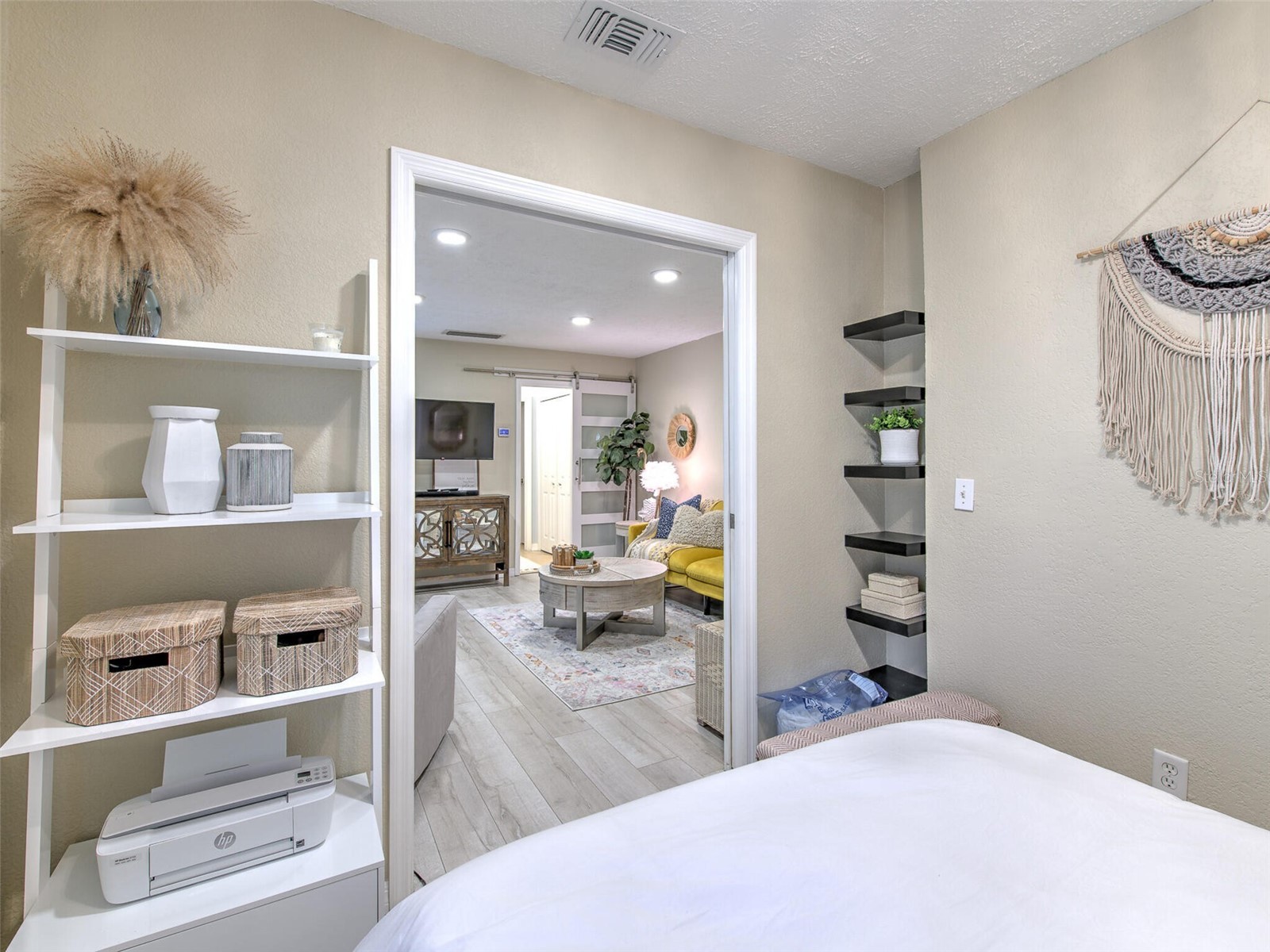 13759 Orange Sunset Drive #201 Tampa FL 33618 - LAKE MAGDALENE TB8417873 image36