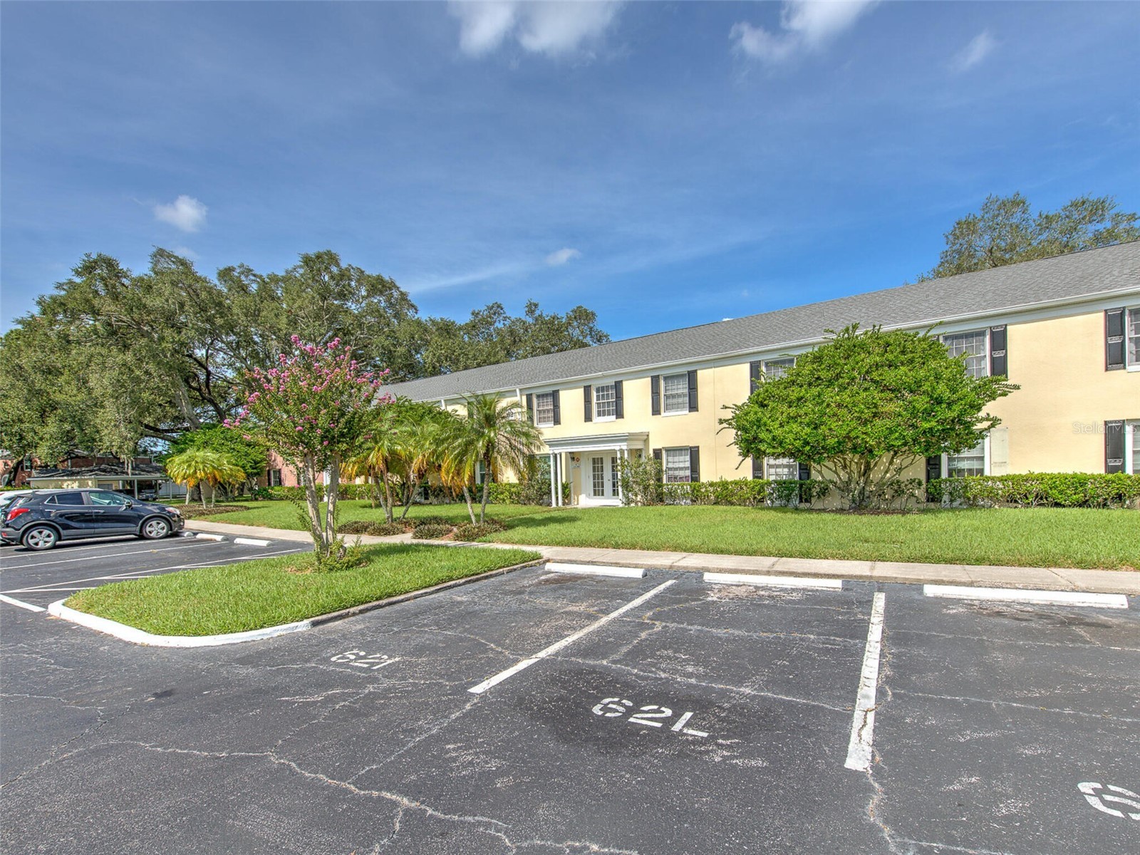 13759 Orange Sunset Drive #201 Tampa FL 33618 - LAKE MAGDALENE TB8417873 image7