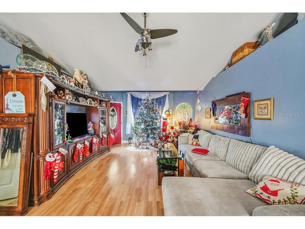 1376 Danbury Street SW Palm Bay FL 32908 P4937308 image3