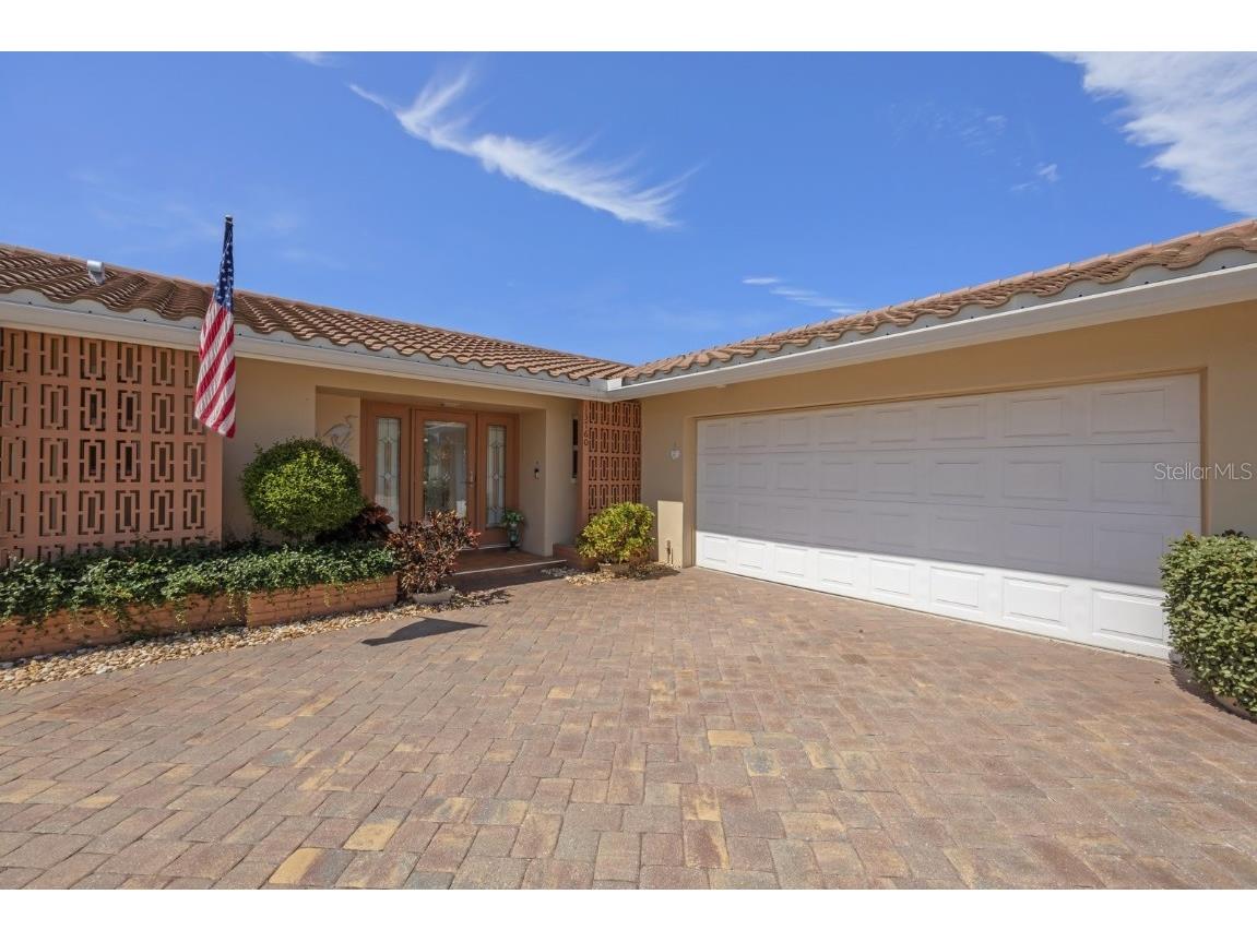 13760 Joyce Drive Largo FL 33774 U8244231 image1