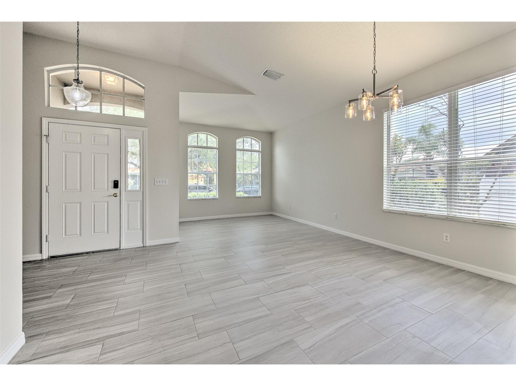 13760 Ogakor Drive Riverview FL 33579 TB8492802 image2