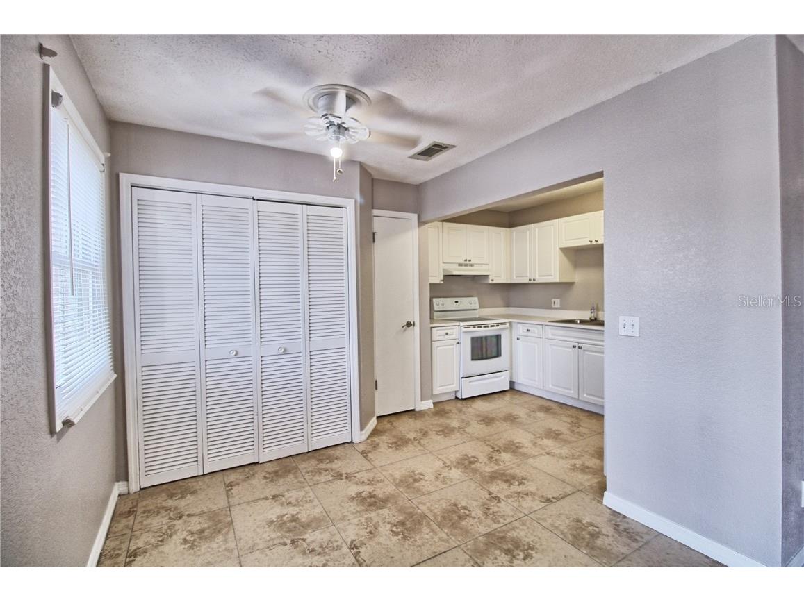 13760 Orange Sunset Drive #201 Tampa FL 33618 TB8344165 image4