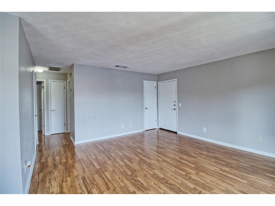 13760 Orange Sunset Drive #201 Tampa FL 33618 TB8344165 image8