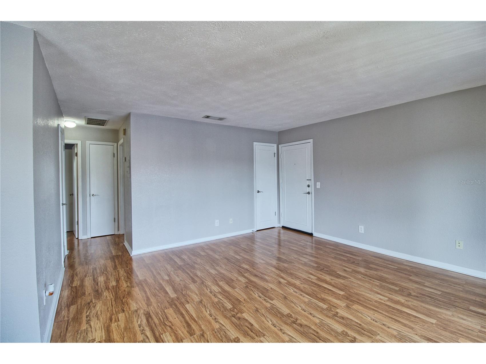 13760 Orange Sunset Drive #201 Tampa FL 33618 TB8478978 image3