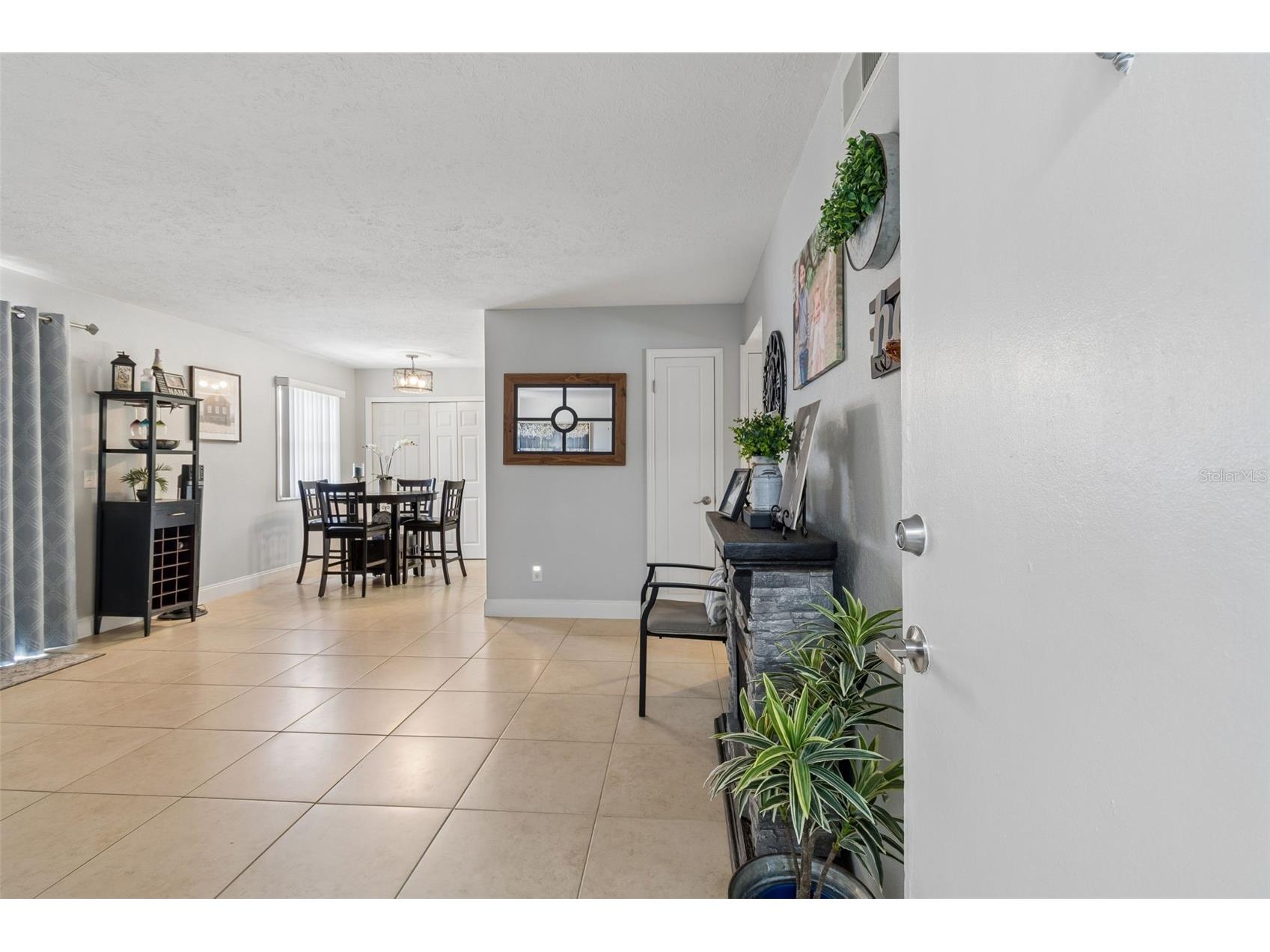 13765 Juniper Blossom Drive #101 Tampa FL 33618 - LAKE MAGDALENE TB8498119 image4