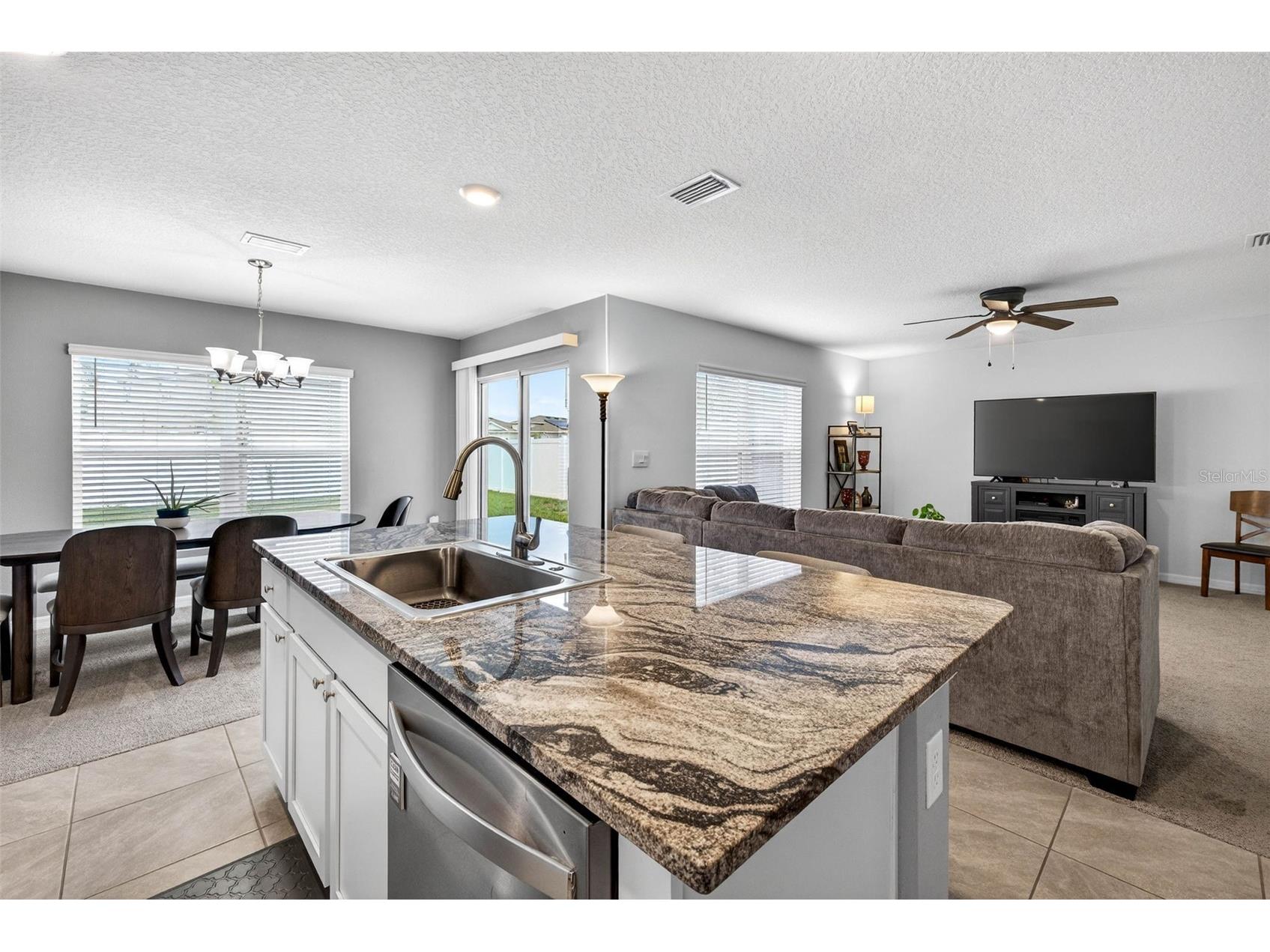 13765 Whiskey Daisy Drive Dade City FL 33525 TB8495268 image3
