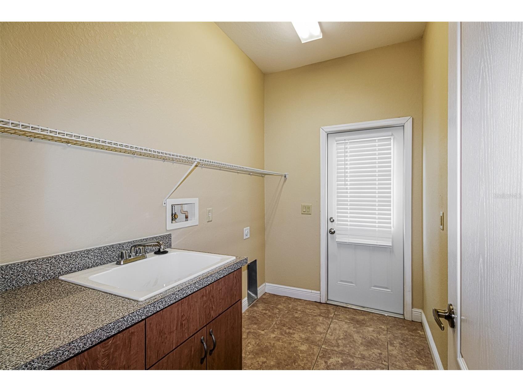 13768 Rudi Loop Spring Hill FL 34609 TB8524432 image16