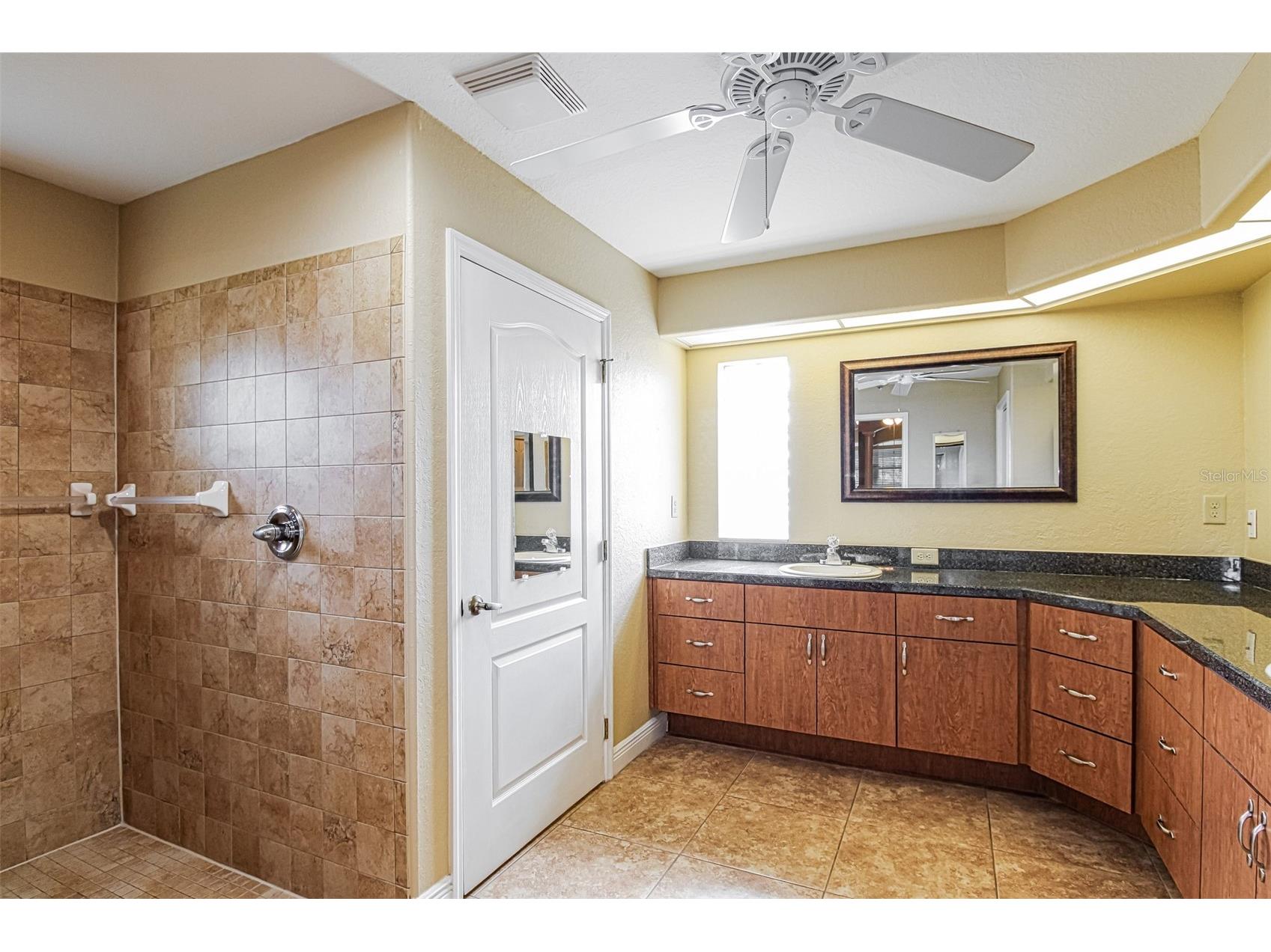 13768 Rudi Loop Spring Hill FL 34609 TB8524432 image22