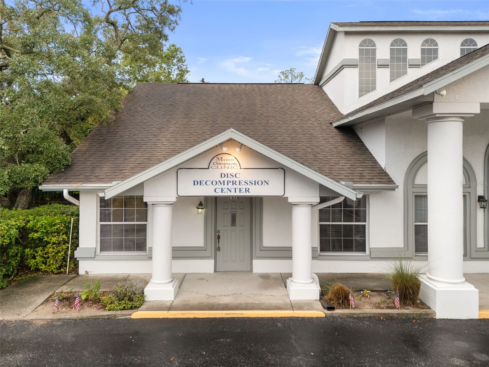 1377 Deltona Boulevard Spring Hill FL 34606 W7887319 image1